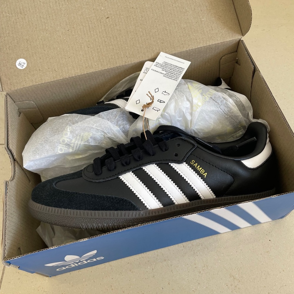 Adidas Sambas